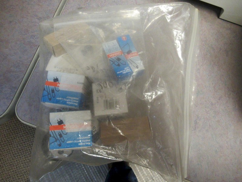 Deltronics DH214-MP 14" Optical Comparator with MPC-5 2-Axis DRO, LED Screen Angle Display, Surface &amp; Profile Illumination- Auction Item