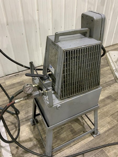 50 TON ENERPAC HYDRAULIC H FRAME PRESS: STOCK #80886