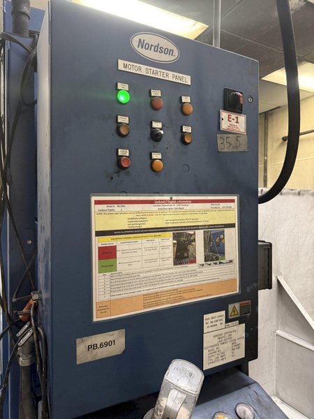 NORDSON POWDER COAT PAINT SYSTEM WITH FEEDER &amp; I-CONTROL: YOBRO #26271