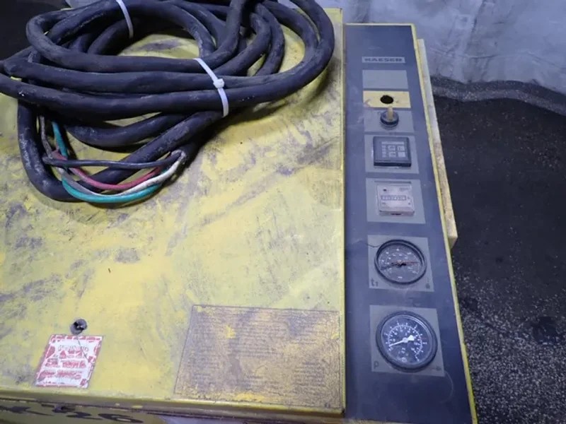 KAESER ROTARY SCREW COMPRESSOR  -  SK26