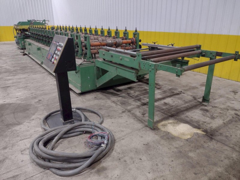 16 STAND X 4&quot; x 36&quot; WIDE R-PANEL ASC ROLLFORMER LINE WITH REEL &amp; CUT OFF, BECK CONTROLS: STOCK 21176