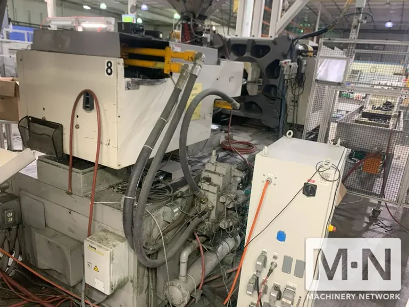 400 TON 45.3 OZ TOYO MODEL TM-400H INJECTION MOLDING MACHINE MFG 2000
