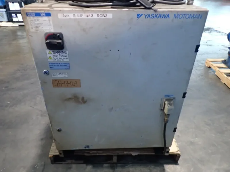 YASKAWA MOTOMAN ROBOT  -  MH6