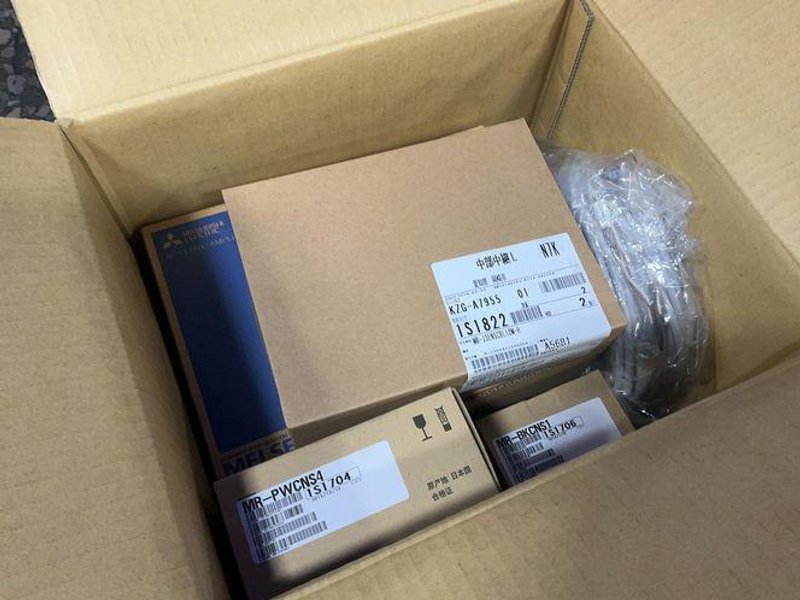 MITSUBISHI SERVO AMPLIFIER ASSEMBLY