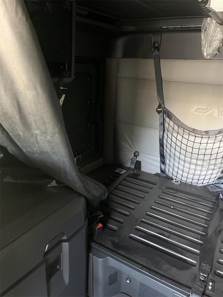 2021 Freightliner Cascadia 1FUJHHDR2MLML7306