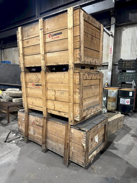 (12) 12&#039; HIGH ADJUSTABLE CANTILEVERED STORAGE RACKING: UPRIGHTS &amp; ARMS: STOCK #21237