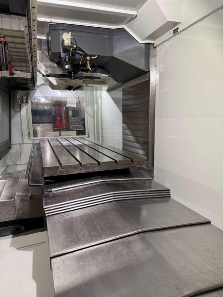 Haas VF-7/40 CNC Vertical Machining Center – 4th Axis Ready Mill