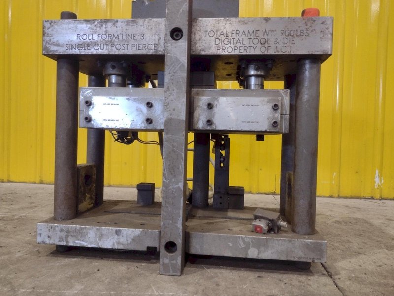 4-POST HYDRAULIC PRESS - ROLLFORMER CUTOFF PRESS: YOBRO #25563
