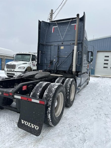 2021 Volvo VNL64T860 Stock #229000