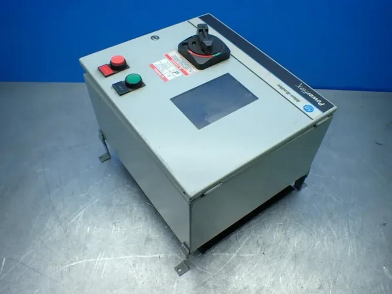 ALLEN-BRADLEY POWERFLEX ENCLOSURE W/22B-D4P0H204 DRIVE  -  23B-D4P0D104NN-P6-S7