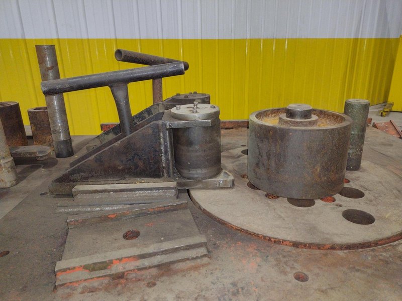 #11 IRON MASTER HYDRAULIC ROTARY REBAR BENDER &amp; BAR SHEAR: STOCK 22436