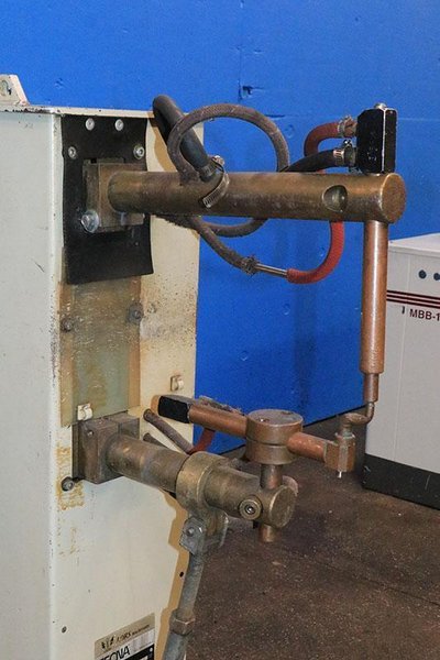 50 KVA LORS TECNA ROCKER TYPE SPOTWELDER MODEL 4622N