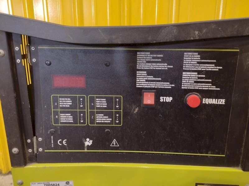2 KVA TOTAL LIFT MODEL #TL24 BATTERY CHARGER: YOBRO #25698