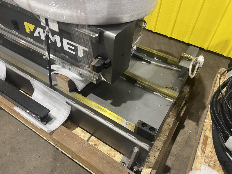 82&quot; X 212&quot; X 5,500 LBS AMET / FRONIUIS MODEL #GMAW CIRCUMFERENTIAL WELDING LATHE: STOCK #18537