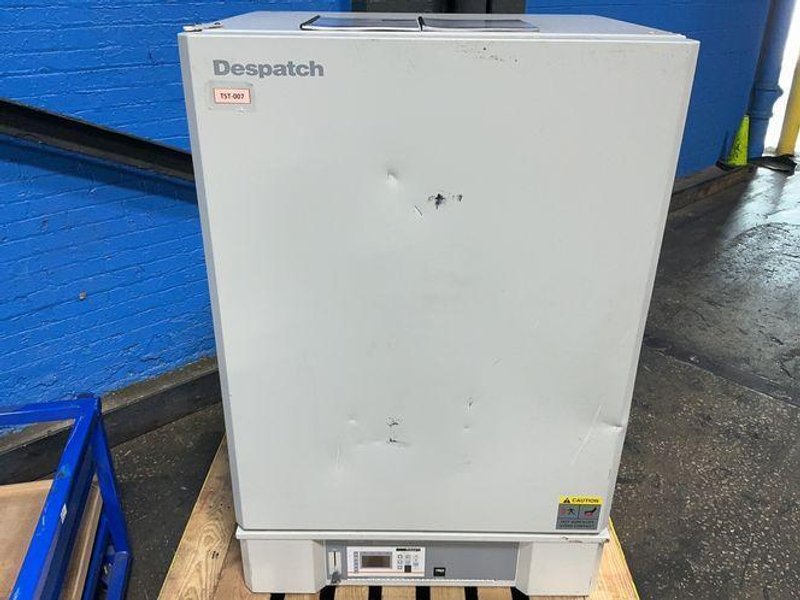 DESPATCH 500F OVEN  -  LAC2-12-7