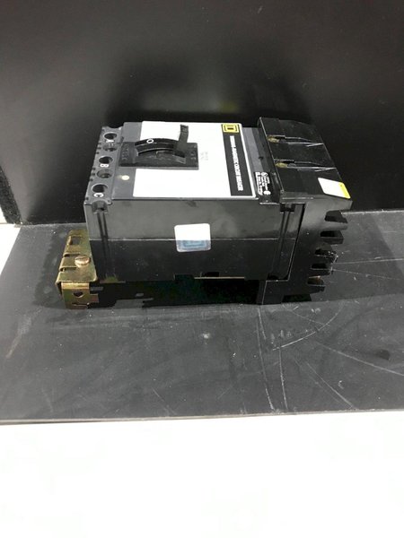 SQUARE D FA36070 CIRCUIT BREAKERS NEW