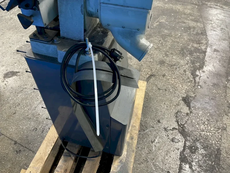 WILTON 15” X 8” BELT SANDER  -  4509