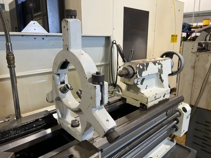 VECTRAX 1440EVS 14”/21” x 40”cc Variable speed Lathe 2007’ #7075