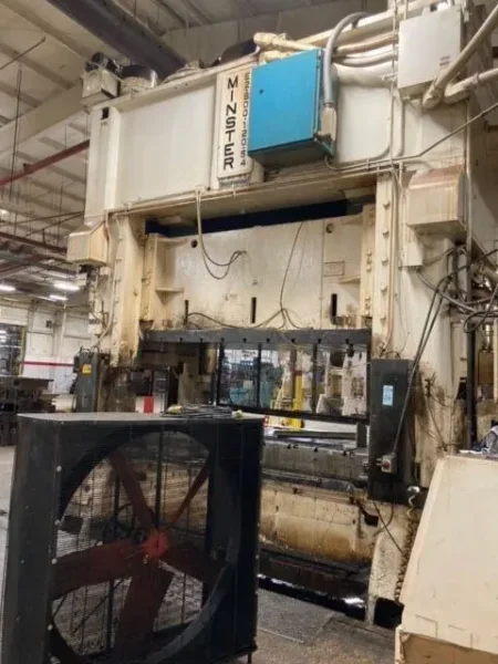 MINSTER 600 TON SSDC PRESS, MODEL E2-600-120-54, STOCK# 14107J