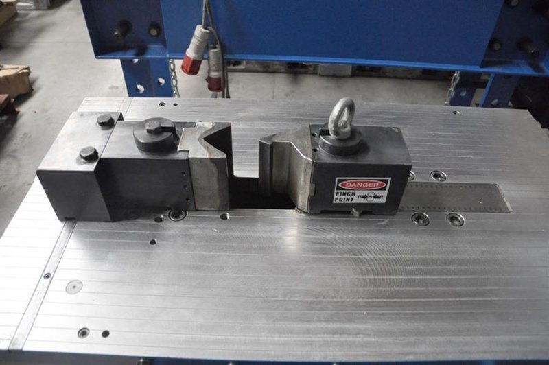 Arlo - HP 22 angle bender