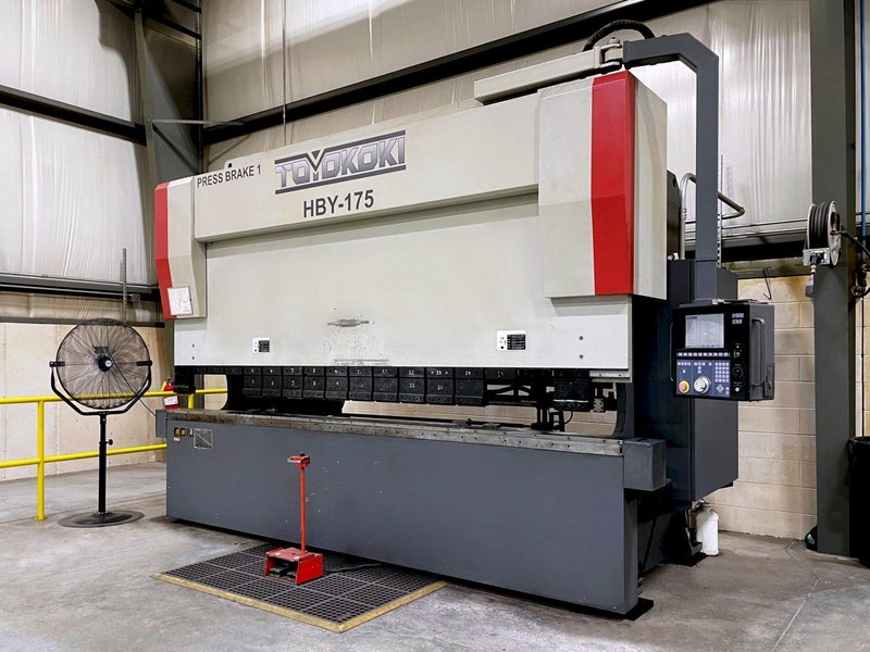 Toyokoki HYB 17540 190 Ton x 13' (7-Axis)