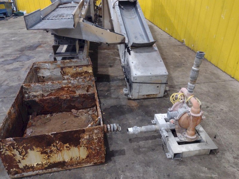 17 CUBIC FT ALMCO MODEL #V-16TF TUB TYPE VIBRATORY FINISHER W/ CONVEYOR LOAD &amp; SHAKER TABLE: YOBRO #25321