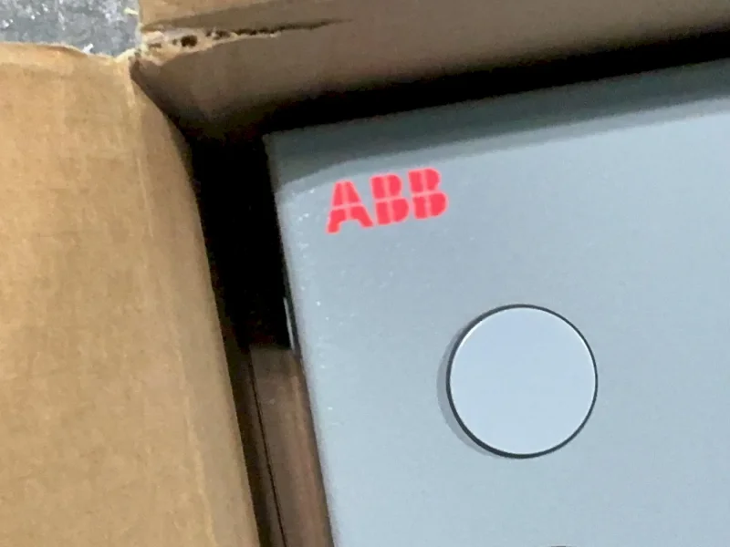 ABB 18 AMPS INDOOR FUSE BOX   -  CR308BT94R3FDALIA