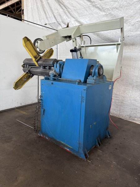 7,500 LB X 30&quot; ROWE 7530-DS/L UNCOILER. STOCK # 1226324