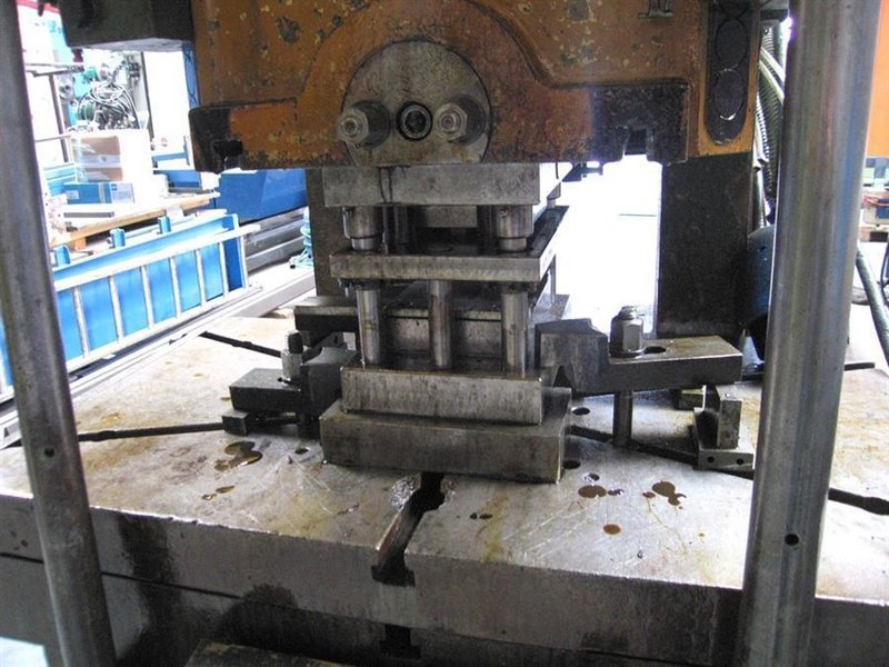 MGM + Colombo - Roll forming Punch line