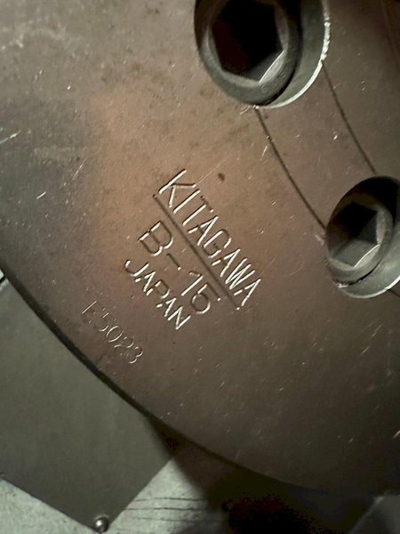 Doosan Daewoo Puma 300C CNC Lathe, 2005 – 15″ Chuck, Chip Conveyor, Programmable Tailstock