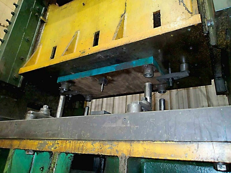 150 Ton Verson Model 6B60 Straight Side Press- 6″ Stroke, 16″ Shut, Power Ram