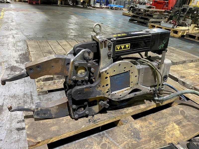 CENTERLINE CRSPIE-220-06534 Pinch-Type Weld Gun USED
