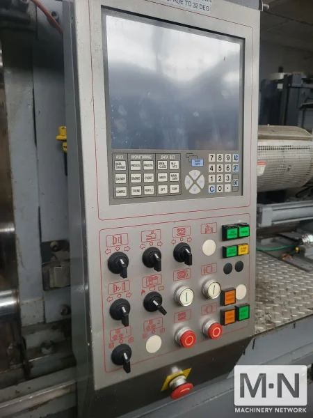 154 TON 6.3 OZ NISSEI MODEL FN3000-25A INJECTION MOLDING MACHINE MFG 2004