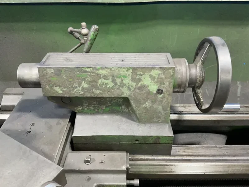 Clausing-colchester 17”x87” Lathe - 17”
