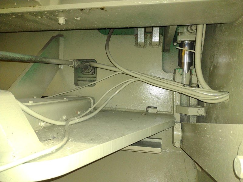 10' X 1/4" ACCURPRESS MODEL #825010 LP ACCURSHEAR HYDRAULIC SHEAR: YOBRO #24451