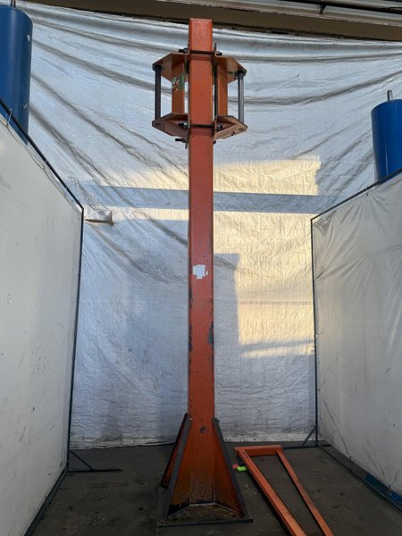 9&#039;6&quot; X 1/4 TON JIB CRANE. STOCK # 1004025.
