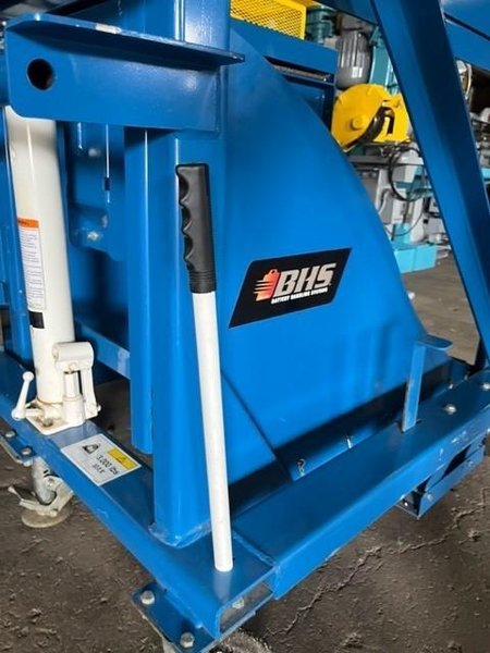 BHS 3,000# MOBILE BATTERY EXTRACTOR  STOCK# 3773