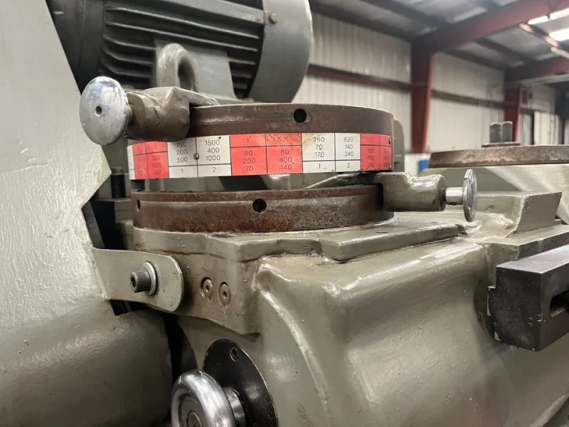 DoAll 80-477-5 Combination Mill. Dual Vertical/Horizontal Spindles. 12" x 54" Table, 40 Taper. Powerful 7.5 HP Spindle Motor. Includes Vertical Head, Arbors, &amp; Table Power Feed. Solid 440V. FOB Houston, TX $7,900
