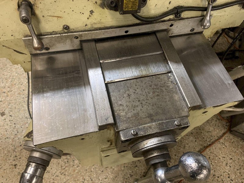 Acer Model 4EVS Variable Speed Vertical Mill