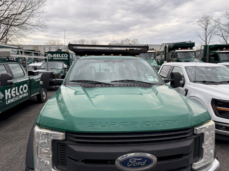 Ford F-450 Utility Truck, 2017 – 6.7L Power Stroke Diesel, Service Body, DRW, Crew Cab