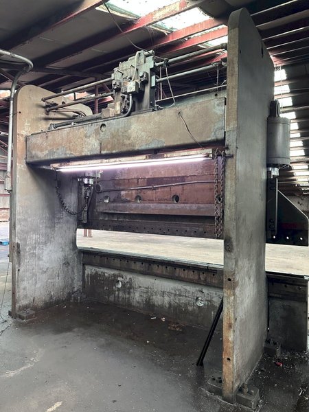 400 TON X 14' CINCINNATI MODEL #400H-10 HYDRAULIC PRESS BRAKE: STOCK #22782