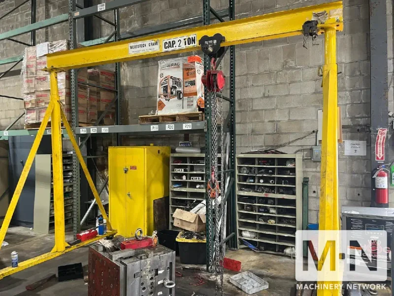 2 TON WOODSTOCK GANTRY CRANE