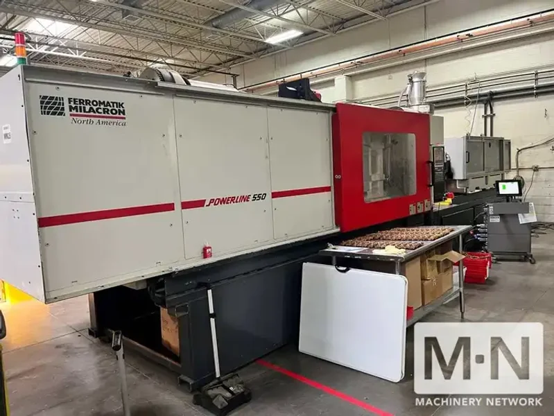 550 TON 72 OZ CINCINNATI MODEL NT550-80 POWERLINE ELECTRIC INJECTION MOLDING MACHINE MFG 2001