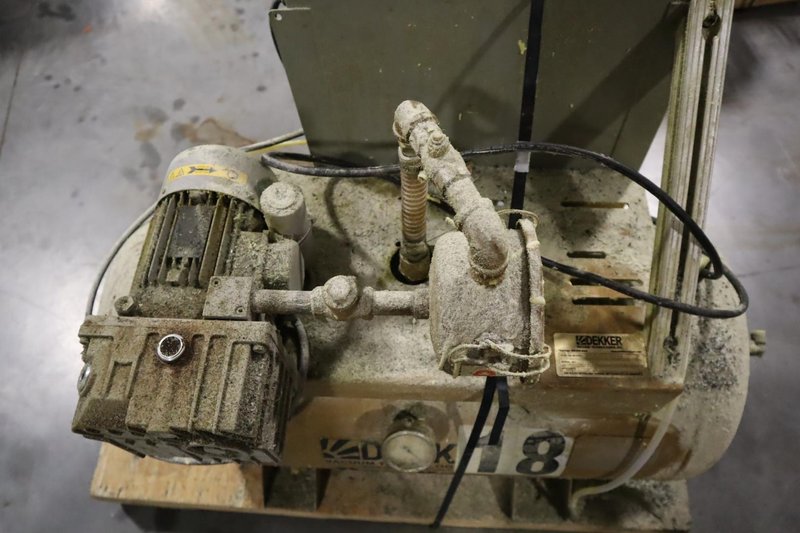 Dekker Vacuum Technologies RML010T1-01-AS Vacuum Pump- Auction Item