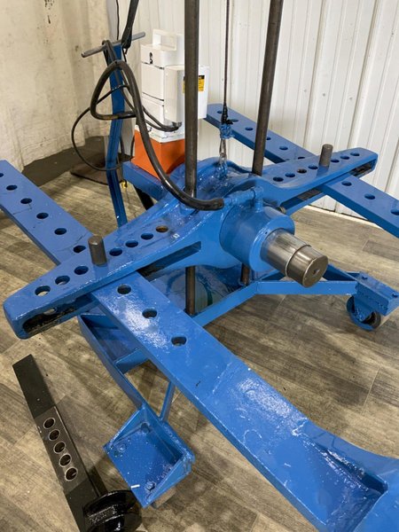 100 TON POWER TEAM HORIZONTAL HYDRAULIC WHEEL PULLER: STOCK #81066
