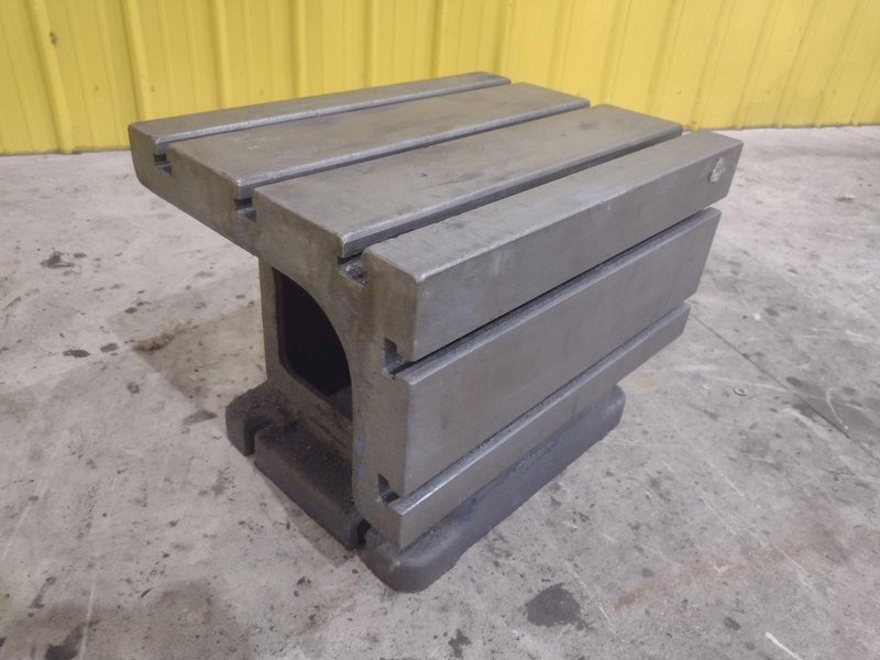 24" X 18" X 18" HIGH CARLTON BOX DRILL TABLE: STOCK #21963