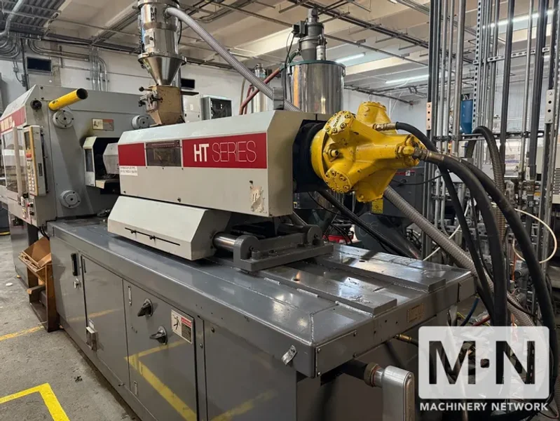 230 TON 14 OZ VAN DORN MODEL 230HT INJECTION MOLDING MACHINE  MFG 1995
