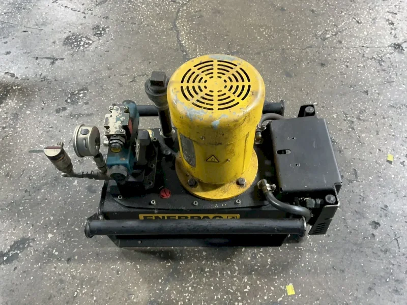 ENERPAC 4.86 GAL HYDRAULIC PUMP   -  ZW4210LJ-H