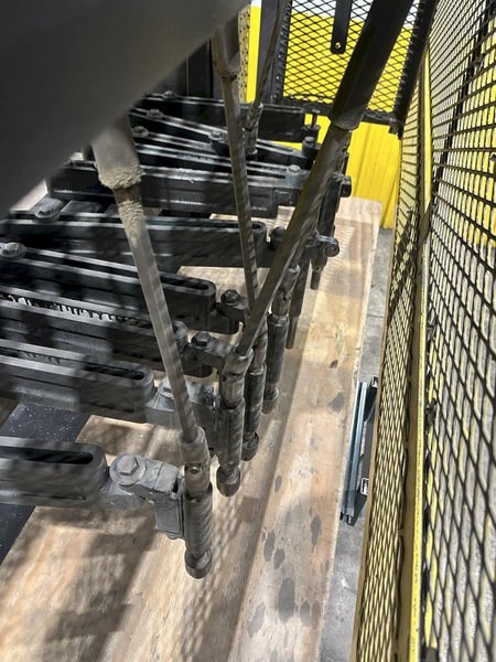 8 SPINDLE X 24&quot; X 86&quot; CEMCO MULTI-HEAD GANG DRILL &amp; BORING MACHINE: STOCK #22927