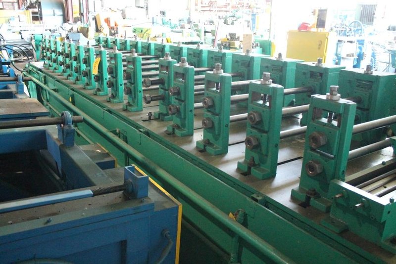 15 STAND X 30&quot; X 1-1/2&quot; VARGUS ROLLFORMER: STOCK #10933